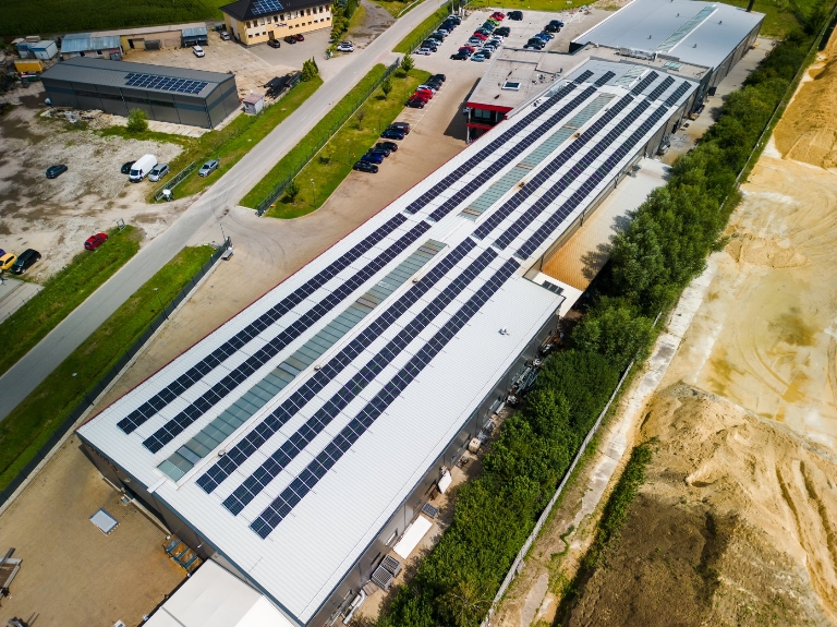 Instalacja o mocy 200kWp zasilająca firmę Czora Opole